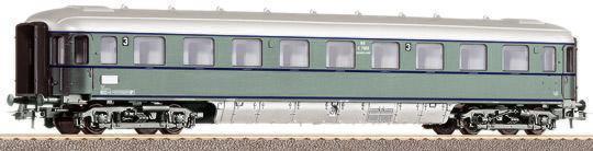 Passenger car "Plan D" 3rd class<br /><a href='images/pictures/Roco/45760.jpg' target='_blank'>Full size image</a>